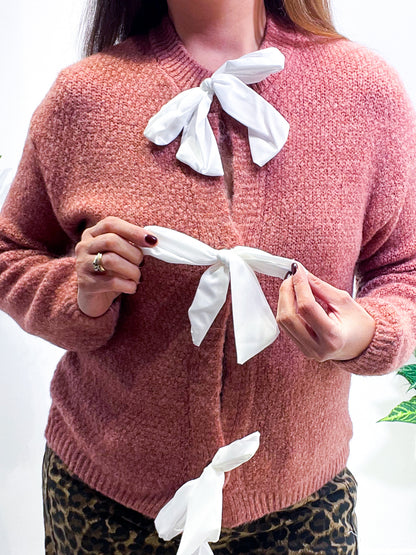 Cardigan Ribbon R