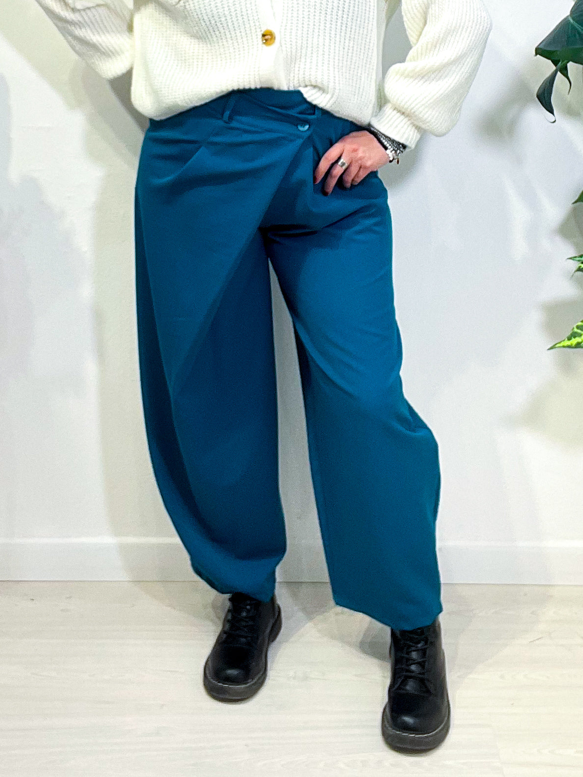 Pantalone Asimmetrico A