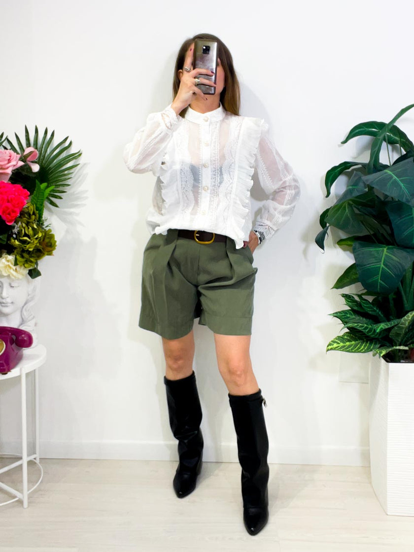 Shorts Cintura V