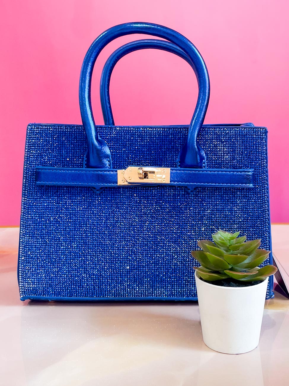 Borsa Shine
