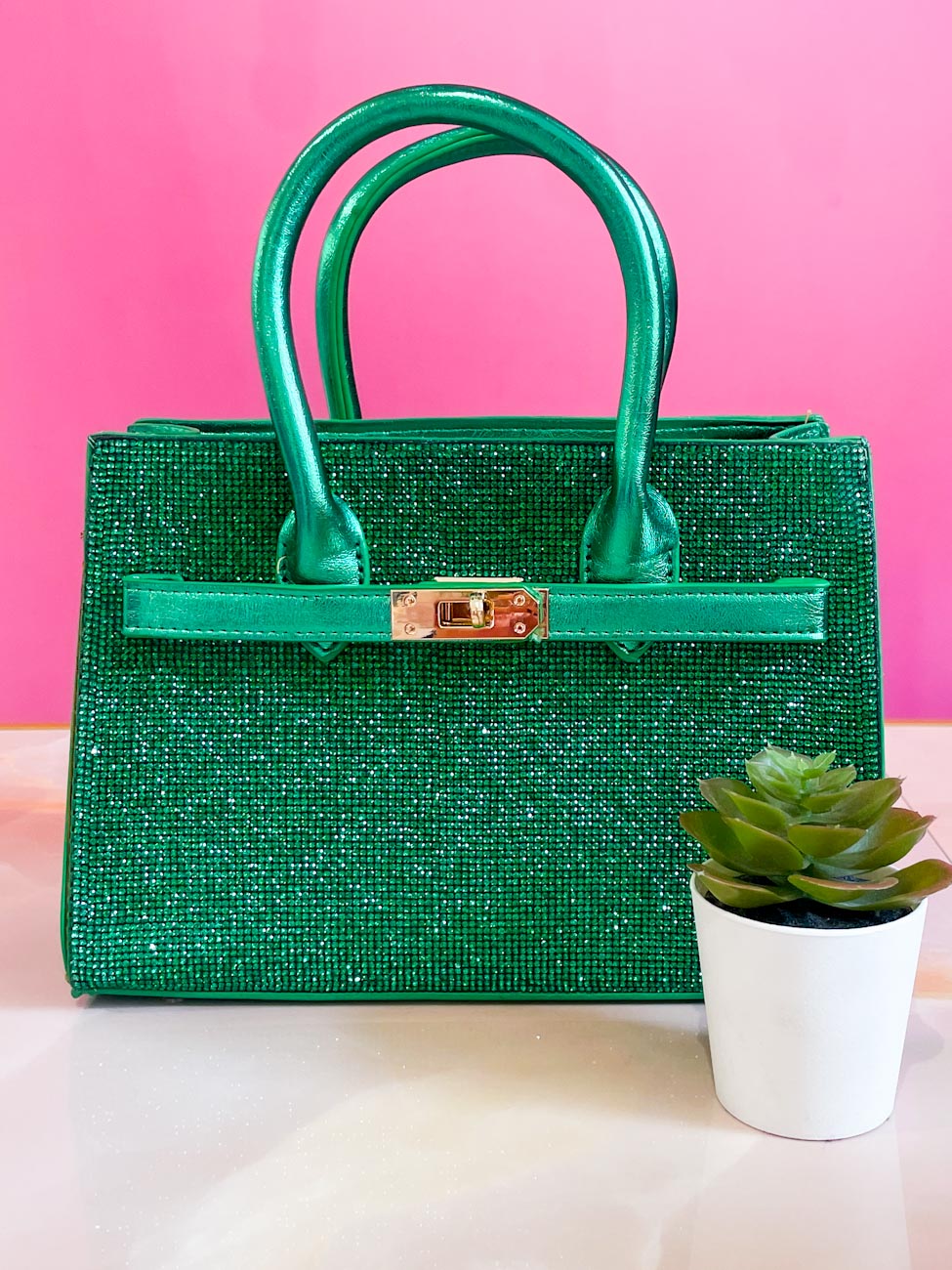 Borsa Shine