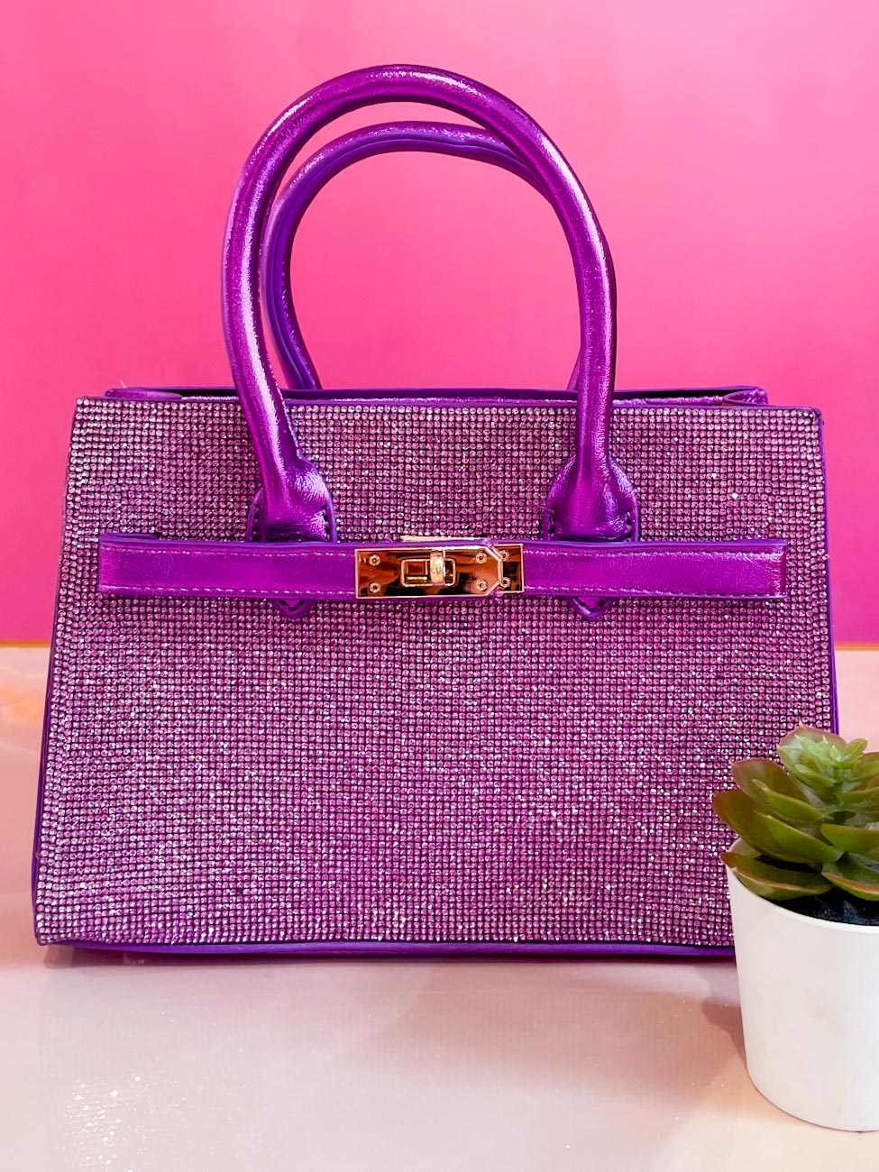 Borsa Shine