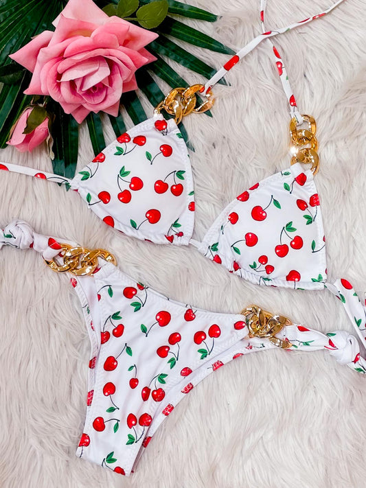 Costume Cherry B